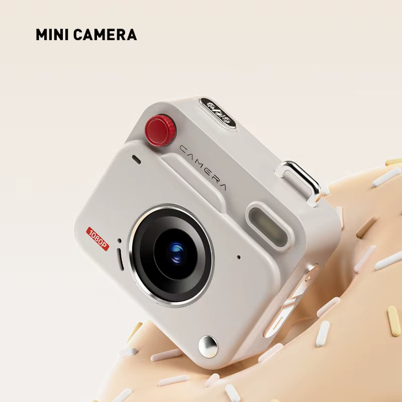 Mini Thumb Pocket CCD Digital Camera HD Retro Camera Portable Keychain Camera Outdoor Travel Photo Recorder Gift Y6000